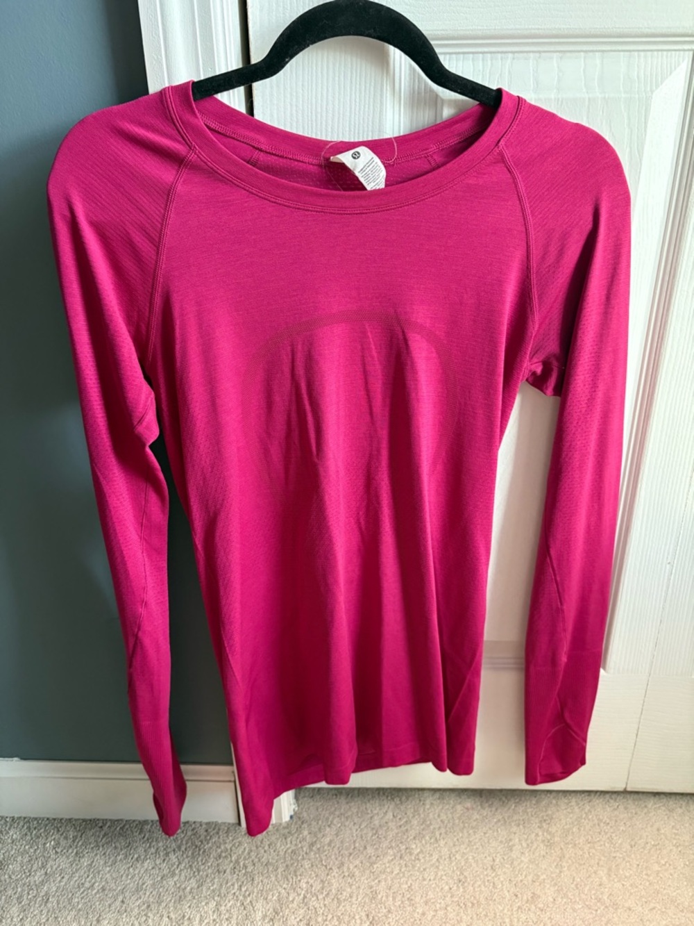 Lululemon Swiftly Tech Long Sleeve
